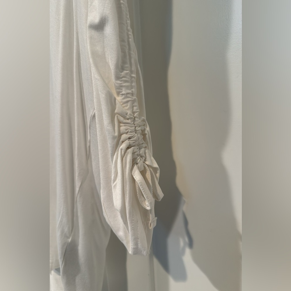 Buffalo 3/4 Rouched Sleeve Top - Picture 2 of 5